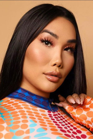 Gia Gunn portrait