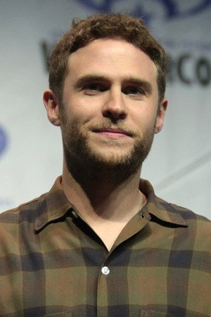 Iain De Caestecker portrait