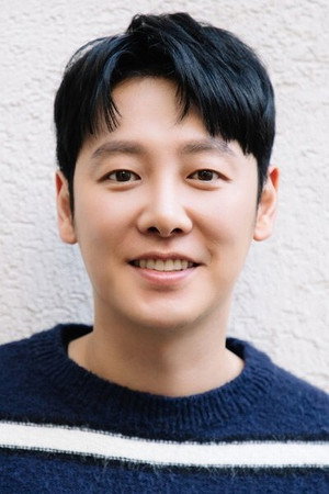 Kim Dong-wook portrait