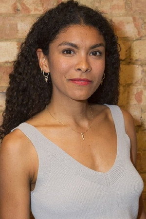 Thalissa Teixeira portrait