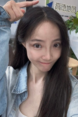 Lu Xi portrait
