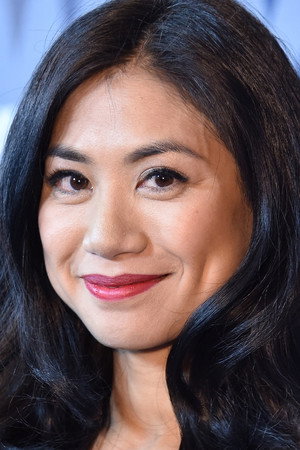 Liza Lapira portrait