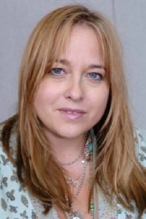 Beatie Edney portrait