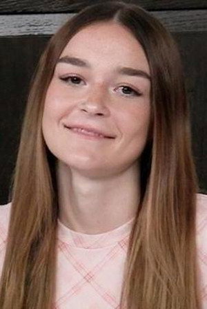 Della Cate portrait