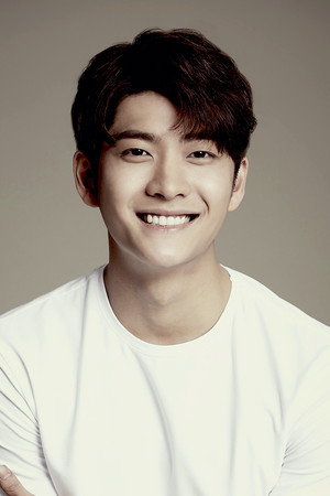 Kang Tae-oh portrait