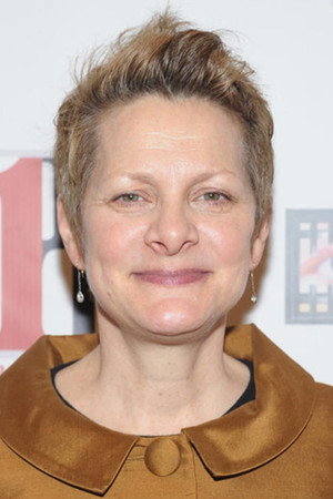 Amy Nicholson portrait