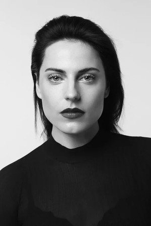 Antje Traue portrait