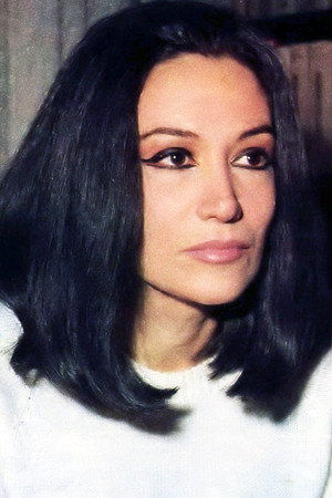 Perla Santalla portrait