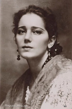 Raquel Meller portrait