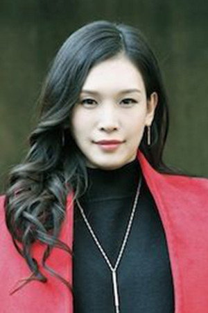 Tong Chenjie portrait