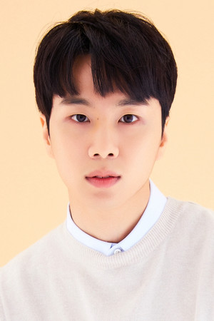 Moon Dong-hyeok portrait