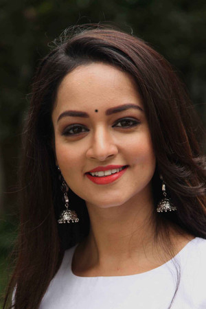 Shanvi Shrivastava portrait