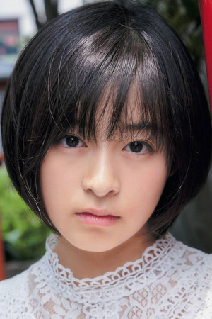 Nana Mori portrait