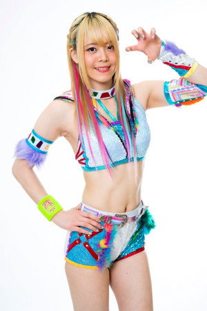 Mayu Iwatani portrait