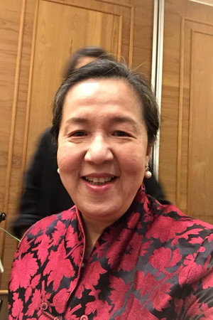 Eva Chou portrait