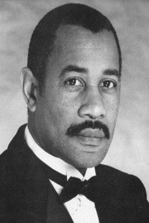Mel Scott portrait