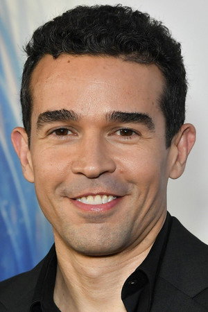 Rey Lucas portrait