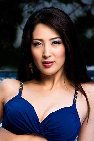 Ikumi Yoshimatsu portrait