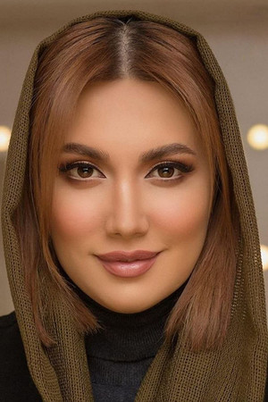 Samira Hosseini portrait