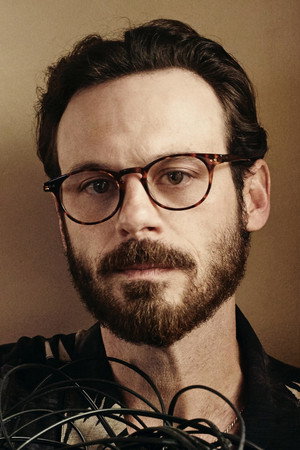 Scoot McNairy portrait