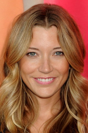 Sarah Roemer portrait