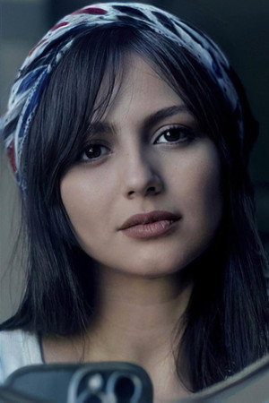 Niloufar Koukhani portrait