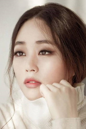 Kim Hyo-jin portrait
