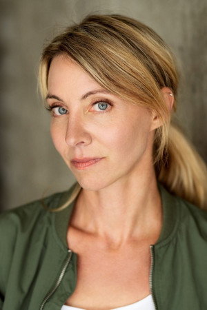 Julia Heinze portrait