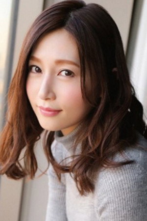 Aki Sasaki portrait