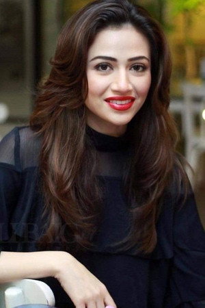 Sana Javed portrait