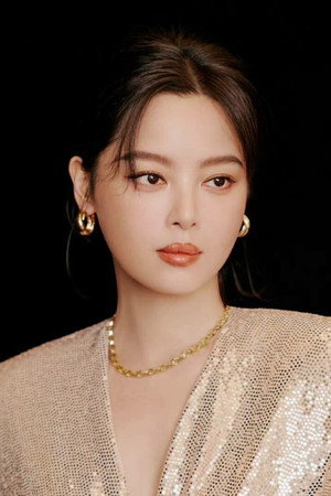 Xin Zhilei portrait