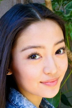 Chelsea Zhang portrait