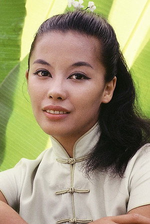 France Nuyen portrait