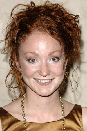 Phoebe Thomas portrait