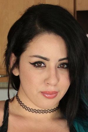 Brianna Rose portrait