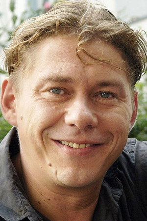 Tom Jahn portrait