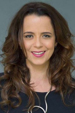 Dani Barros portrait