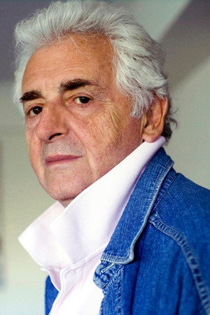 Harry Benson portrait