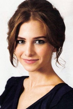 Ezgi Asaroğlu portrait