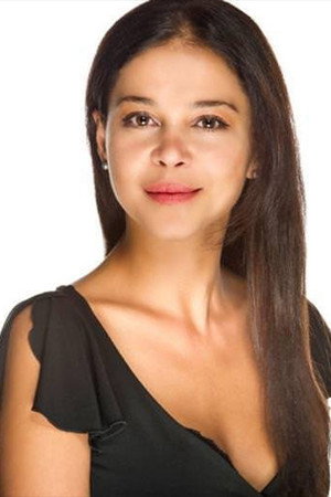 Mihrace Yekenkülüğ portrait