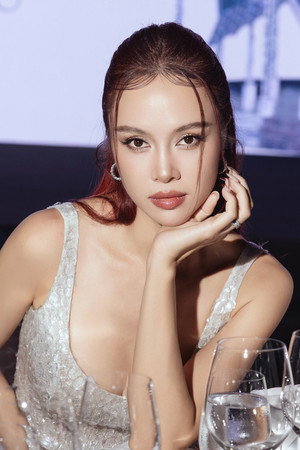 Vu Ngoc Anh portrait