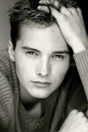 Derek Lee Nixon portrait