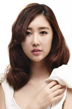 Sung Eun-chae portrait
