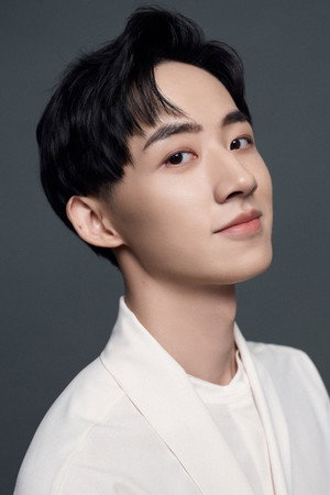 Zhou Yitao portrait