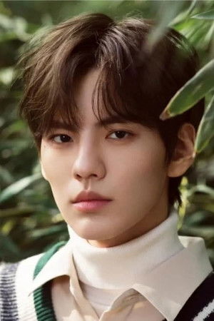 Bi Wenjun portrait