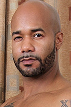 Justin Coxx portrait