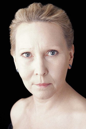 Olga Demidova portrait