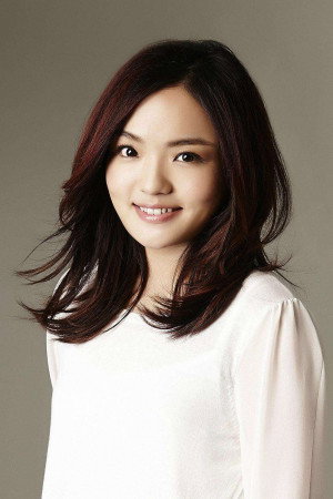 Lala Hsu portrait