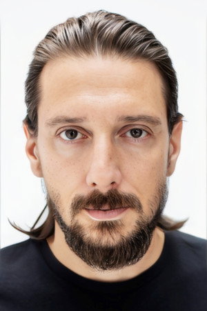 Engin Hepileri portrait
