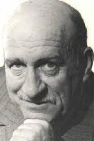 Viktor Ninidze portrait